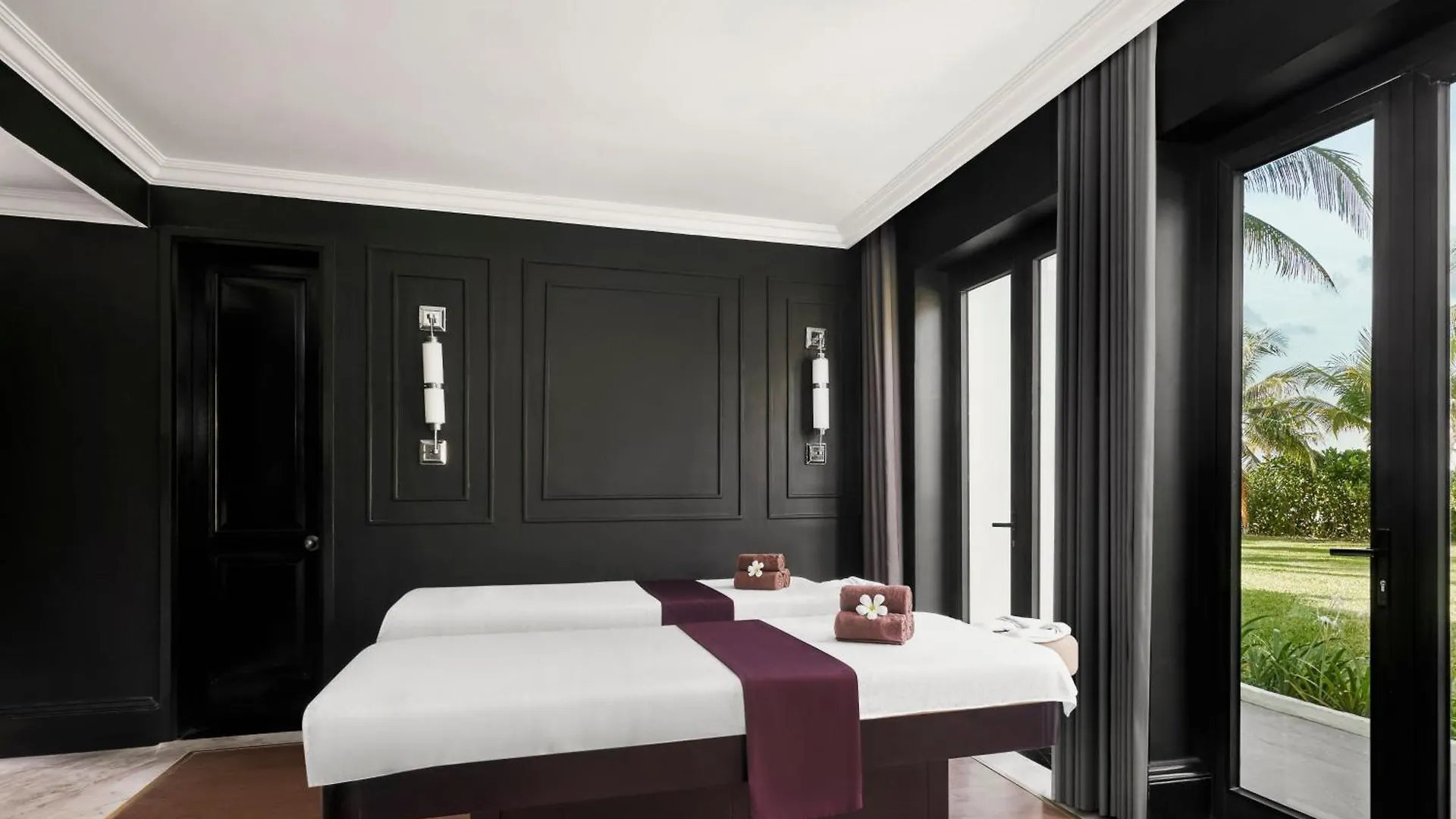 Nha Trang Marriott Resort & Spa, Hon Tre Island  Nha Trang