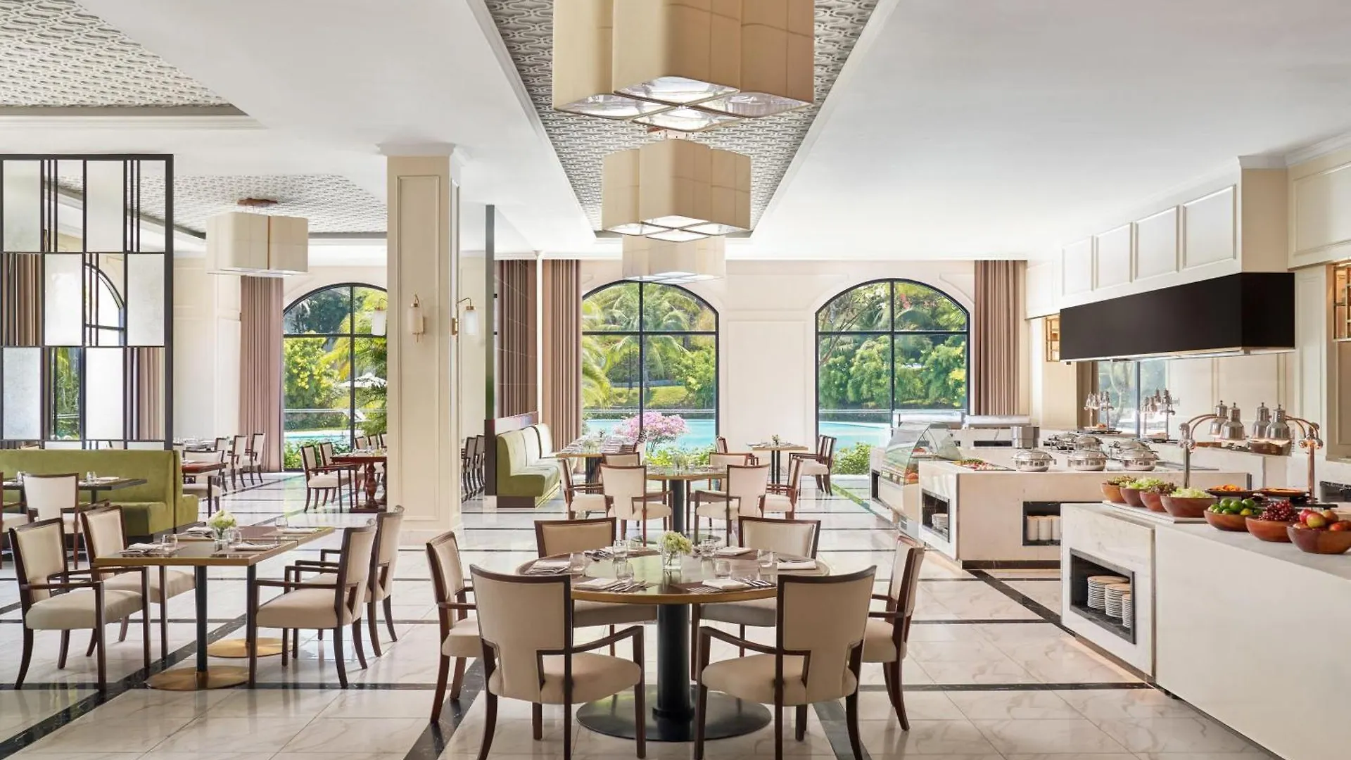 *****  Nha Trang Marriott Resort & Spa, Hon Tre Island Vietnam