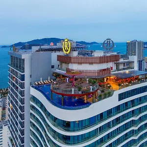 리게일리어 골드 호텔