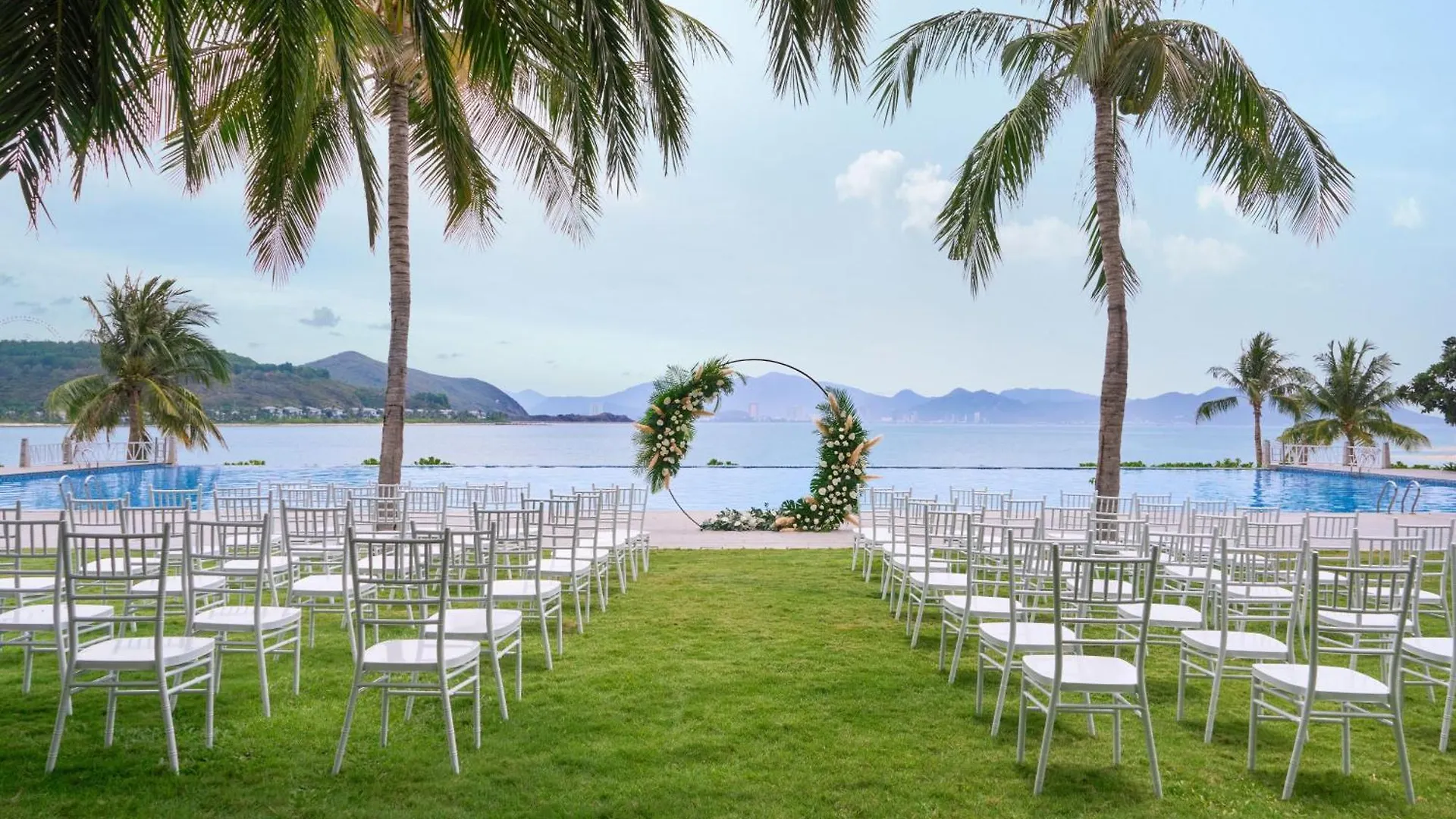 Nha Trang Marriott Resort & Spa, Hon Tre Island וייטנאם